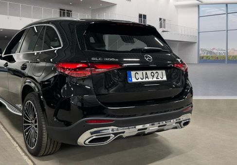 Mercedes-Benz GLC 300, 2025