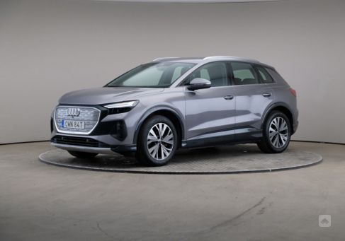 Audi Q4, 2022