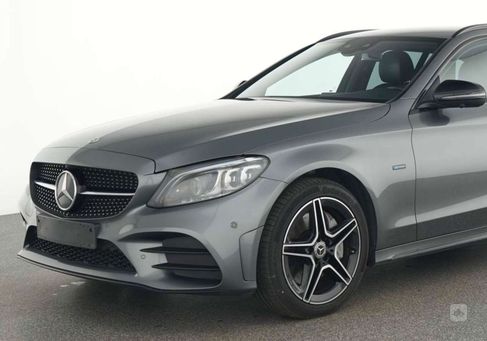 Mercedes-Benz C 300, 2021