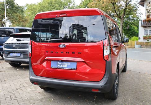Ford Tourneo Courier, 2026