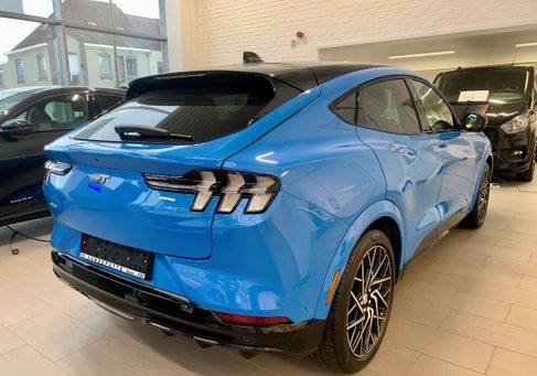 Ford Mustang, 2022 2