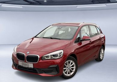 BMW 216, 2018