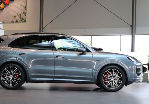Porsche Cayenne, 2026