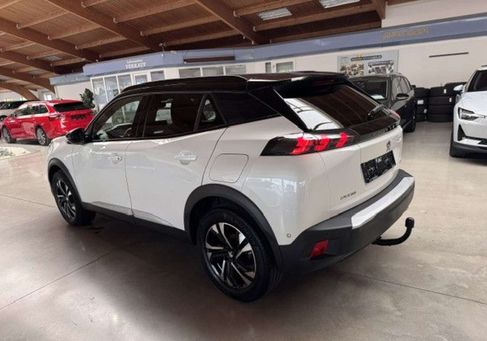 Peugeot 2008, 2021