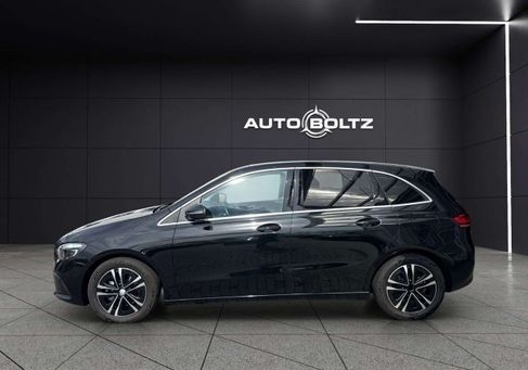 Mercedes-Benz B 200, 2024