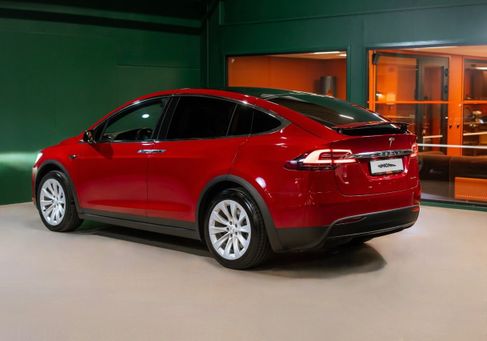 Tesla Model X, 2019