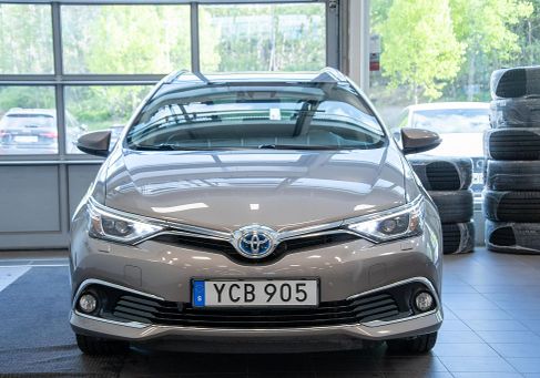 Toyota Auris Touring Sports, 2016