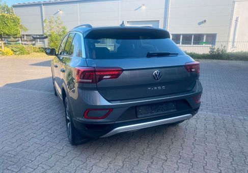 Volkswagen T-Roc, 2025