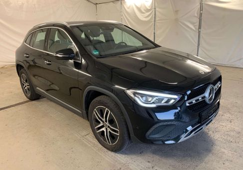 Mercedes-Benz GLA 200, 2023 2
