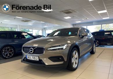 Volvo V60 Cross Country, 2021