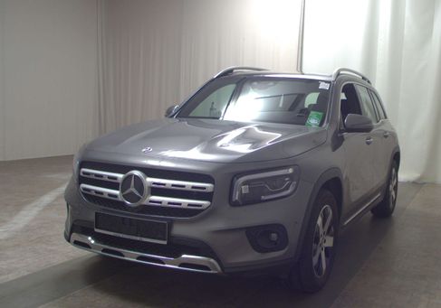 Mercedes-Benz GLB 200, 2021