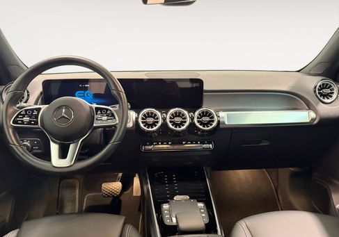 Mercedes-Benz EQB, 2023