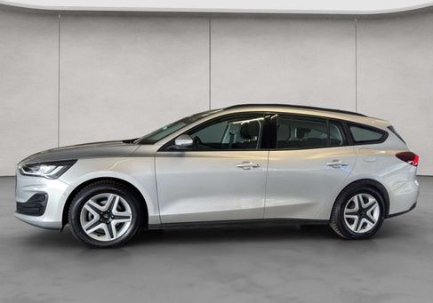 Ford Focus, 2022