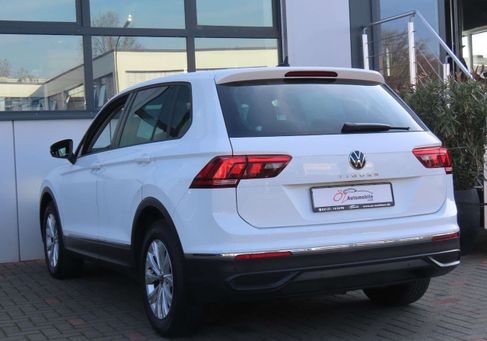 Volkswagen Tiguan, 2022