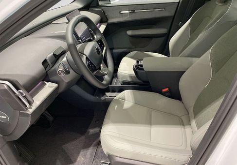 Volvo, 2025 2