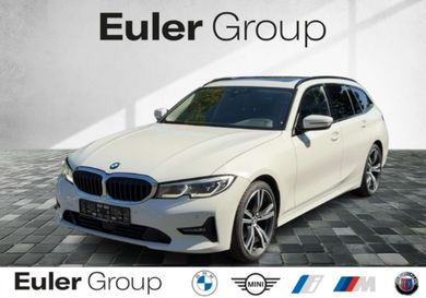 BMW 320, 2022