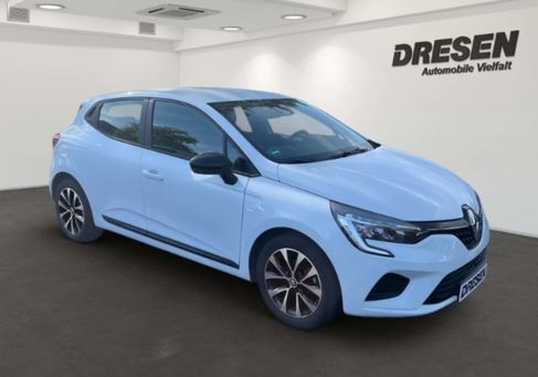 Renault Clio, 2023 3