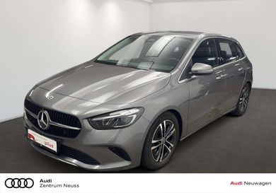 Mercedes-Benz B 180, 2023