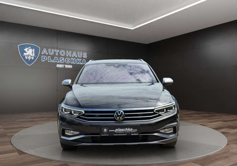 Volkswagen Passat, 2022
