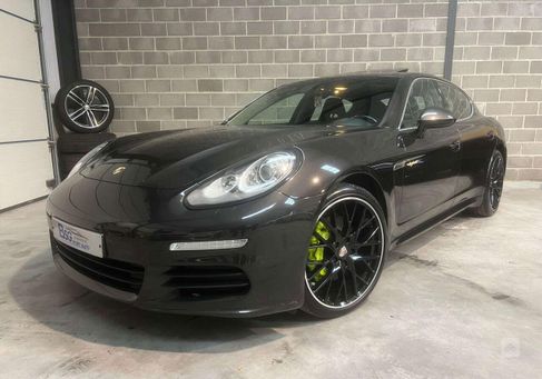 Porsche Panamera, 2013