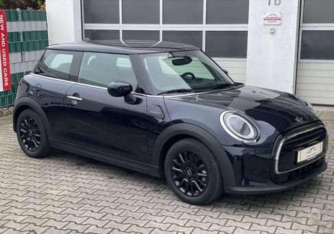 MINI ONE, 2021