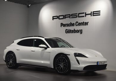 Porsche Taycan, 2022