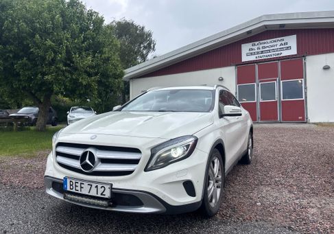 Mercedes-Benz GLA 220, 2014