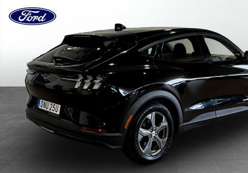 Ford Mustang Mach-E, 2021