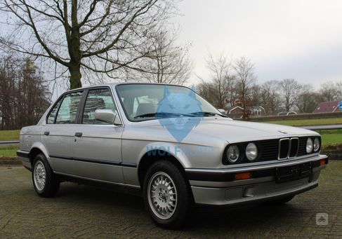 BMW 316, 1990