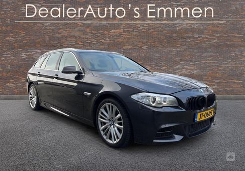BMW M550, 2012