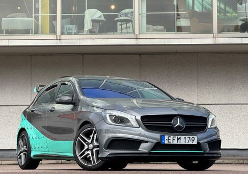 Mercedes-Benz A 45 AMG, 2014