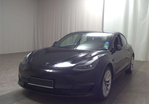 Tesla Model 3, 2021