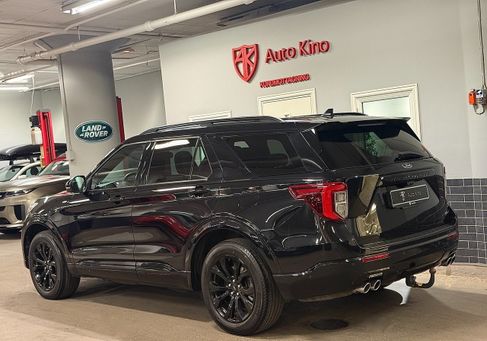 Ford Explorer, 2021