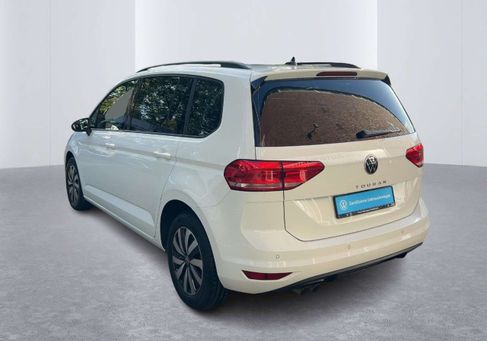 Volkswagen Touran, 2023 3