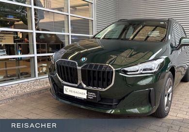 BMW 220, 2025