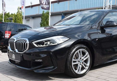 BMW 118, 2020