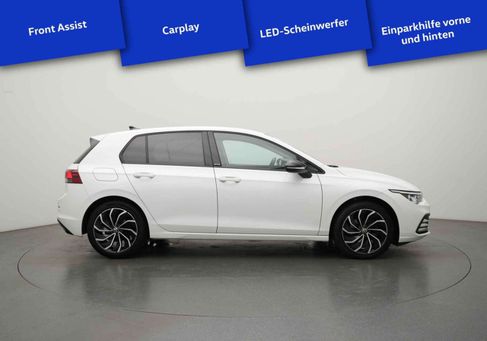 Volkswagen Golf, 2023 3