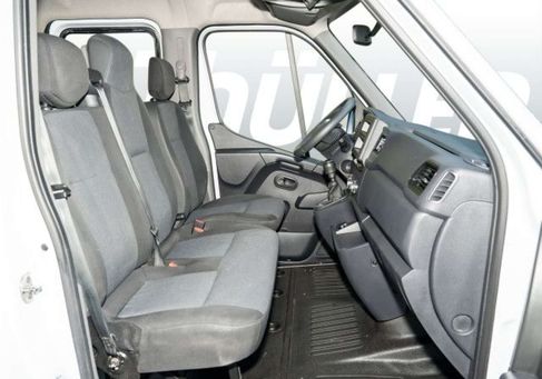 Renault Master, 2023
