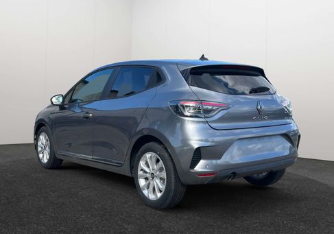 Renault Clio, 2024 3