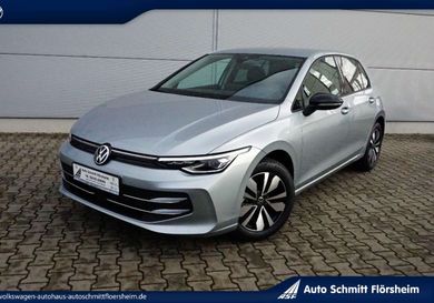 Volkswagen Golf, 2025