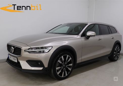 Volvo V60 Cross Country, 2023