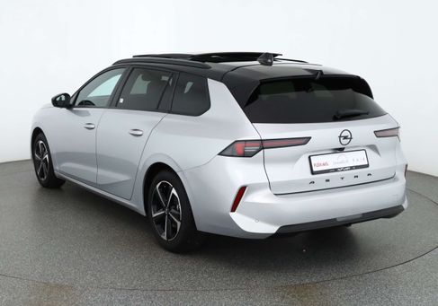 Opel Astra, 2025