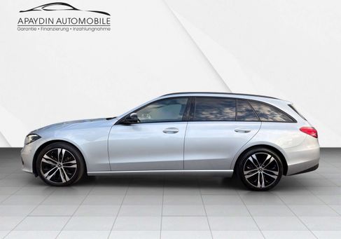 Mercedes-Benz C 220, 2023