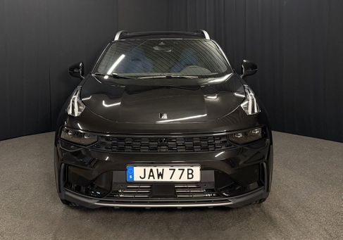 Lynk &amp; Co 01, 2024