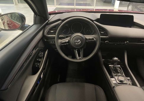 Mazda 3, 2024