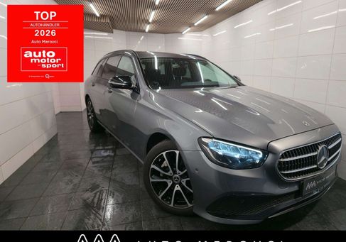 Mercedes-Benz E 200, 2022