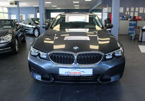 BMW 320, 2022
