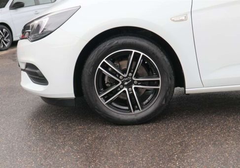 Opel Astra, 2021