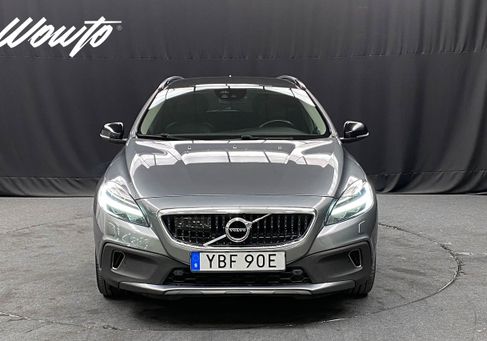 Volvo V40 Cross Country, 2019
