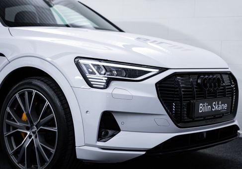 Audi e-tron, 2019 3